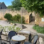 Hotellerie De L'abbaye Amand B&B 3*