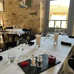 Hotellerie De L'abbaye Amand B&B 3*